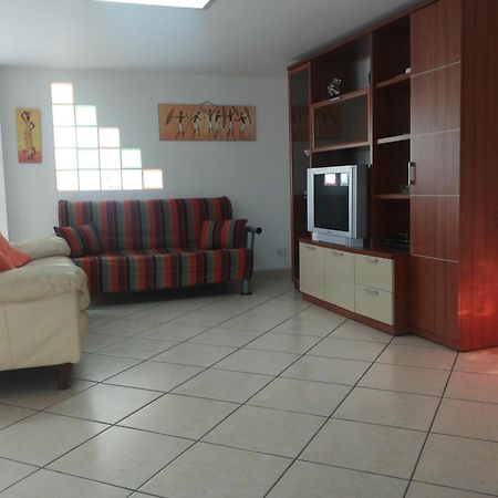 Apartament Giardino Fiorito Trapani Zewnętrze zdjęcie